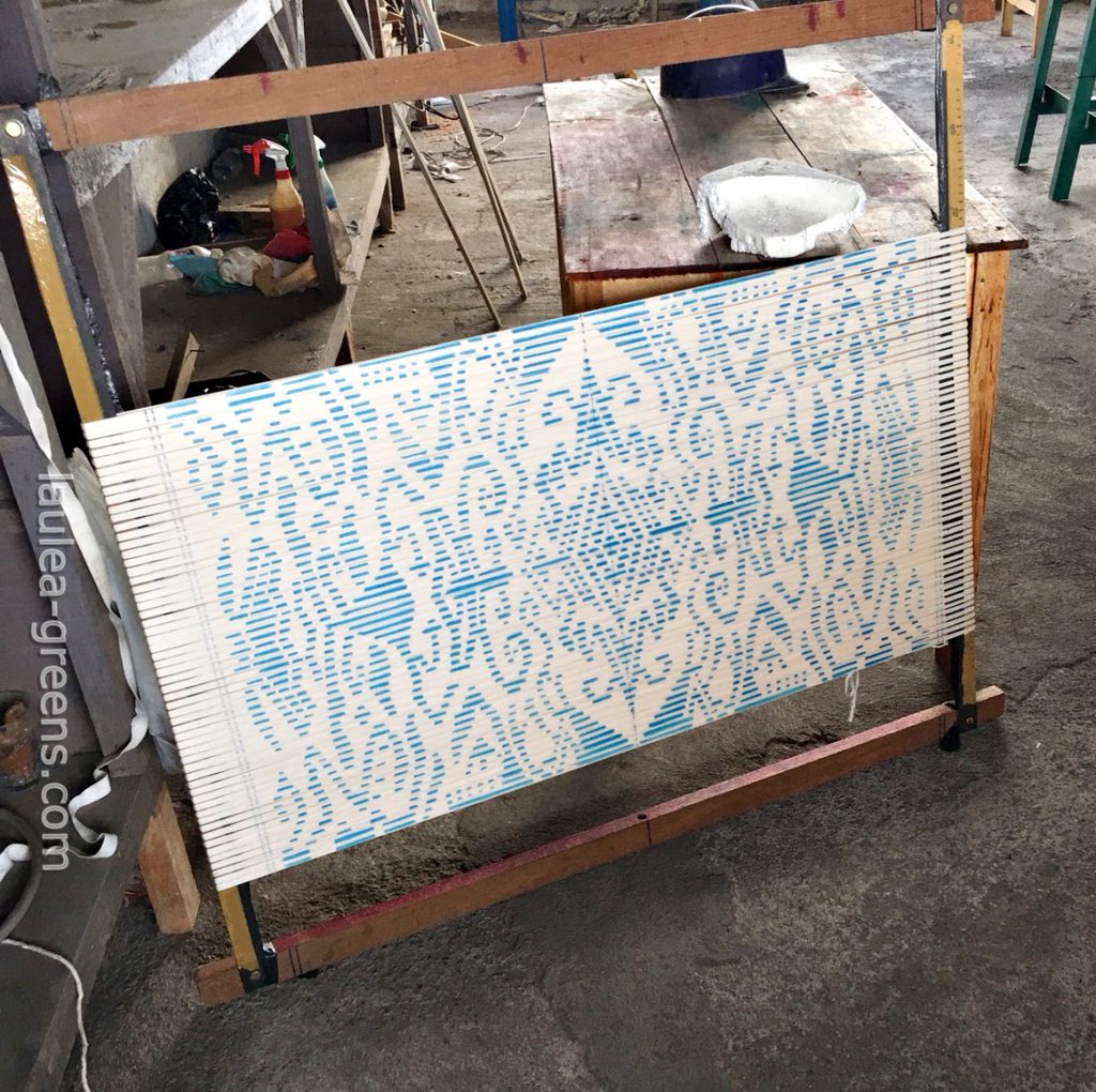 手染め・手織りの工程